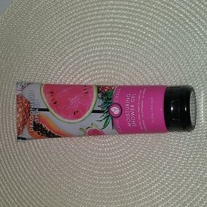 GooseCreek - DragonFruit Splash Lush Shower Gel